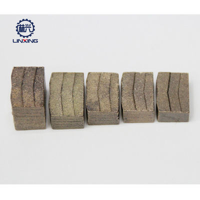 Segmento de diamante multiblade de buen grado 24x8.8/9.6x15mm para el corte húmedo de granito