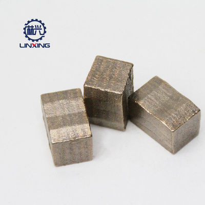 Las herramientas necesarias con soldadura de alta frecuencia Segmento de diamante para la naturaleza Método de soldadura de piedra