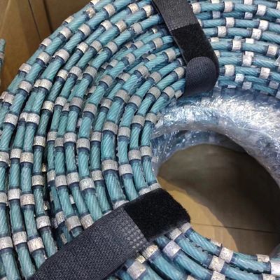 Cortar una sierra de alambre de diamante de plástico de 8,3 mm para cuadrar y perfilar bloques de granito