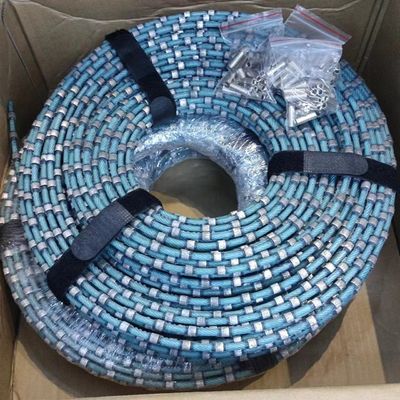 Cortar una sierra de alambre de diamante de plástico de 8,3 mm para cuadrar y perfilar bloques de granito