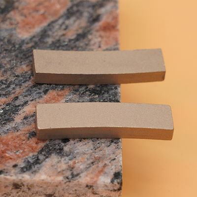 Segmento de diamante de corte de piedra de mármol con fabricación personalizada de OBM