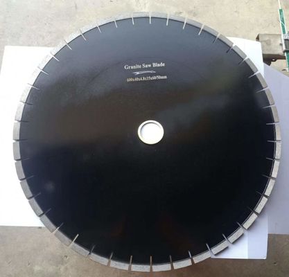 Artes de fabricación sinterizadas Lamina de sierra no astilladora y duradera para el corte de granito