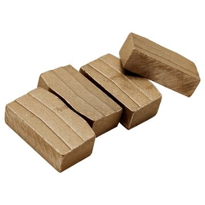 Linsing Diamond Sandstone Segmento de corte de las puntas de la hoja de corte Segmento 24 * 7.6/8.4 * 15 mm