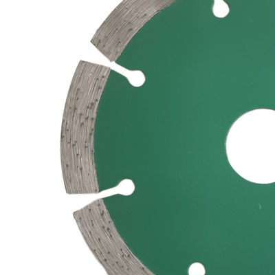 Lamina de sierra de diamantes de 180 mm de diámetro para herramientas de procesamiento de piedra Disco segmentado de prensado en caliente