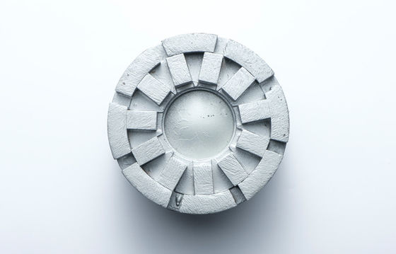 Rueda de satélite de polvo metálico de diamante para pulir la losa de granito 130 mm personalizada