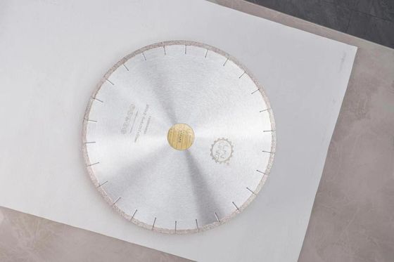 Cuchilla de sierra de diamante de porcelana de 350 mm con ranura en U de 14' para ventaja de nitidez de corte de diamantes