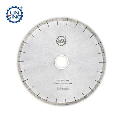 350*41/39*3.0*8mm Dekton U-slot Diamond Saw Blade para acabados lisos y cortes precisos