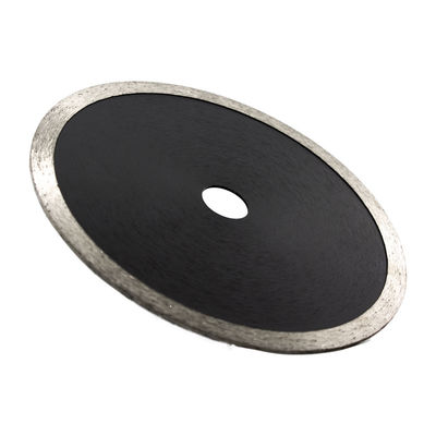 Cortar la piedra con confianza utilizando HOT PRESS D180mm de borde continuo de diamantes de corte de discos