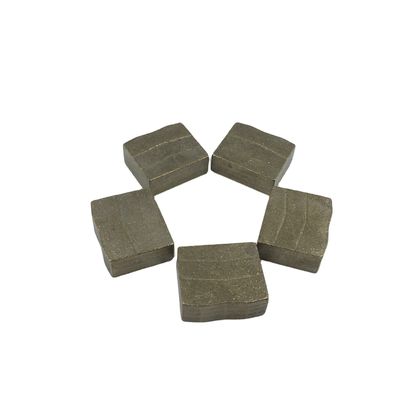 Segmento de hoja de sierra de diamante de larga duración para cortar rápidamente 2000mm Cutter en la India