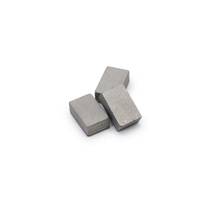 24*9*15 mm Segmento de andesita de diamante para el corte de piedra basáltica en México e Indonesia