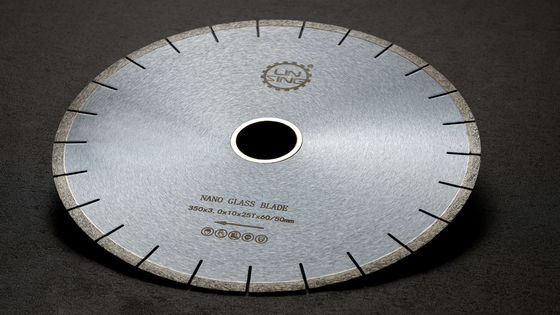 Cuchilla de sierra de diamante de vidrio nano de 350 mm personalizada para el corte de baldosas nano en la máquina de puente