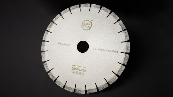 Herramientas de corte de diamantes de soporte personalizado para cuchilla de sierra de arenisca de diámetro 250MM-900MM