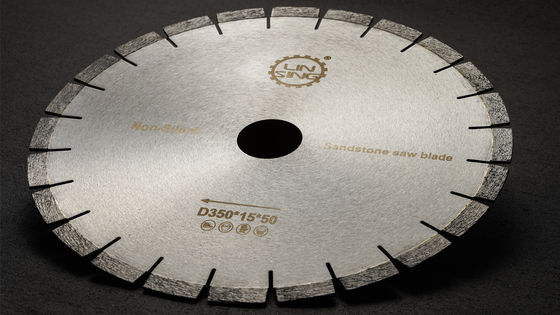 Herramientas de corte de diamantes de soporte personalizado para cuchilla de sierra de arenisca de diámetro 250MM-900MM