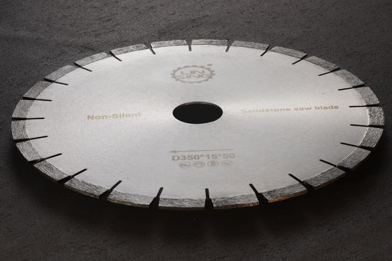Herramientas de corte de diamantes de soporte personalizado para cuchilla de sierra de arenisca de diámetro 250MM-900MM