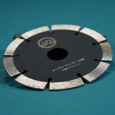 Disco segmentado de 4 "Durable 150mm Diamond Band Saw Blade para el corte de granito chino