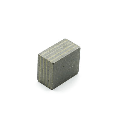 24*12,5*20mm Segmento de diamante de forma plana para herramientas de molienda de losas de piedra súper suaves