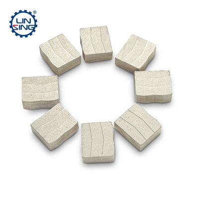 Velocidad de corte rápida 1600 mm Cuchilla 20 mm Segmento de altura para herramienta de corte de diamantes de granito