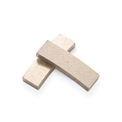 Segmento de diamante sinterizado para el corte de piedra arenisca de granito, basalto y piedra volcánica