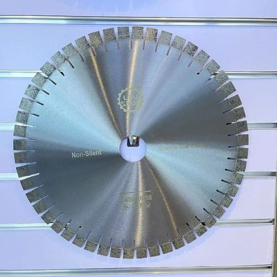 Barril de segmento de corona con ranura en U Disco segmentado Cuchilla de diamante para cortar granito 40 mm x 15 mm