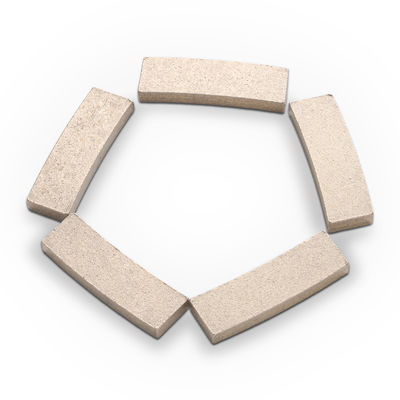 Segmento de diamantes para partes de cuchillas de sierra de tufo, losas de granito y herramientas de corte de bloques pequeños