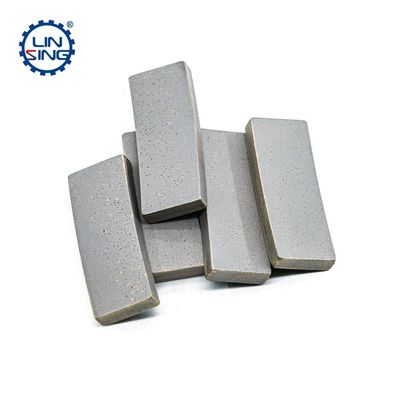 Linsing de piedra arenisca herramientas de corte de piedra Segmento de consejos de cortador cuchilla Segmento 40 * 5 * 15mm