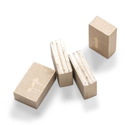 Segmento de diamantes profesionales para el corte de mármol con hoja única y forma de sándwich