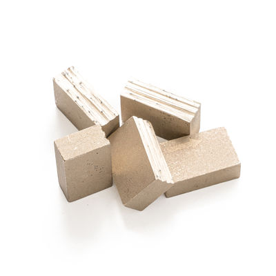 Segmento de diamantes profesionales para el corte de mármol con hoja única y forma de sándwich