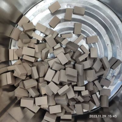 Enlace de hierro 48 pulgadas cuchilla de piedra caliza para las necesidades de corte de mármol duradero en Vietnam