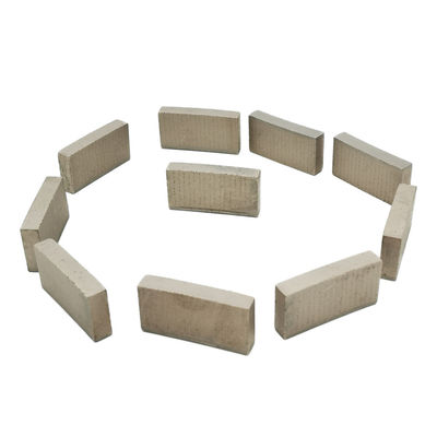 Techo superior Arix Segmento de diamante y hoja de sierra para cortar azulejos de losas de granito grado A-grado
