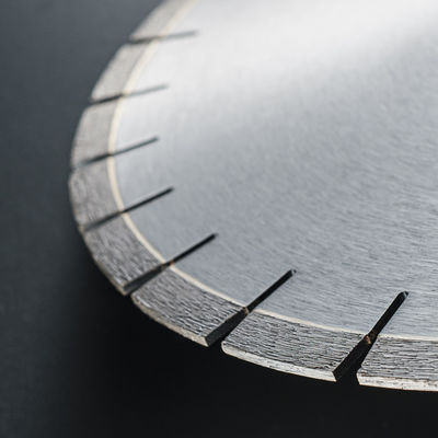 Cuchilla de diamante súper silenciosa para el corte de mármol de granito 300MM-800MM Durable y preciso