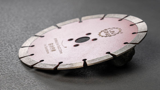 D105-D230 Discos de corte de diamantes de corte en seco con buena nitidez y vida útil prolongada