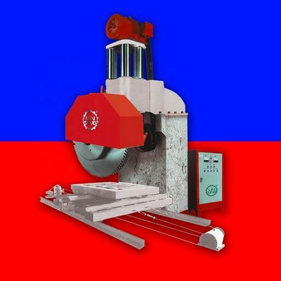 Máquina de corte de piedra de un solo brazo con múltiples hojas para perfilar bloques de granito rojo