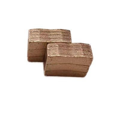 Buena nitidez y larga vida útil 24*7.2/8.0*15mm Segmentos de diamante para granito tipo M