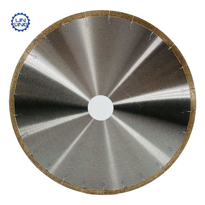 Larga vida útil y un rendimiento de corte estable 400 mm Lamina de sierra horizontal de diamante para mármol