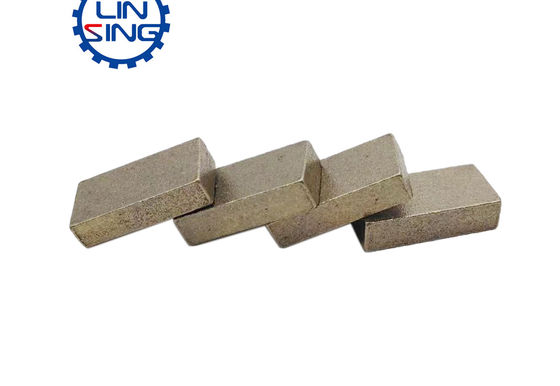 Segmentos de diamantes de soporte de OBM personalizados para la forma plana de mármol en la máquina de sierra