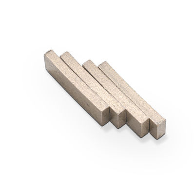 Tecnología de sinterización Segmento de diamante súper afilado para cortar granito Estilo de forma de ventilador