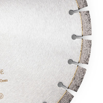 Grado de tecnología de perlas sinterizadas A No silenciosa D1500mm Cuchilla de sierra de diamante para cortar piedra