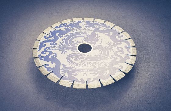 Disco de corte de piedra de granito de 14'' Cuchilla no flexible con herramienta de máquina de cuchilla de puente láser