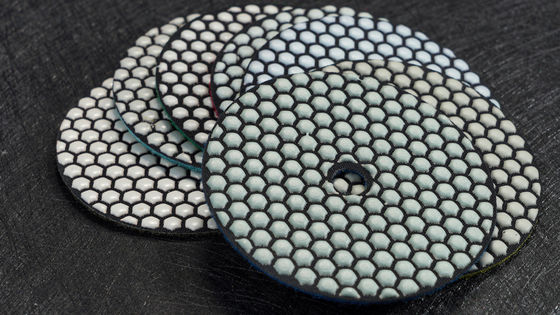 Apoyo OEM 125mm Resina Bond Diamante Pad de pulido seco flexible para mármol de granito