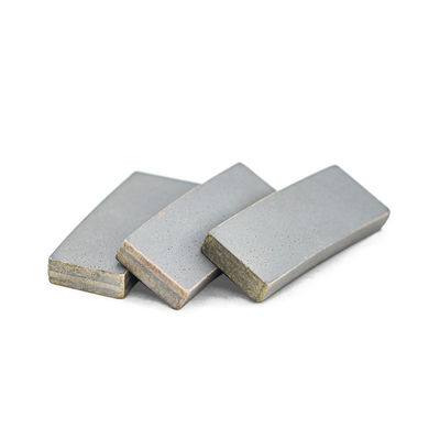 Materia prima Diamante buena hoja de sierra de diamantes consejos segmento de diamante para el corte de piedra de lava