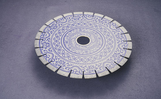 ARC Forma de diamante en polvo de metal 350 mm Cuchilla para el puente láser Granito de azulejos de corte de disco