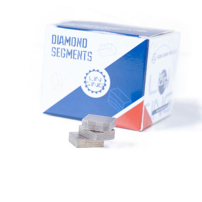 Long durable M forma segmentos de diamantes de la hoja de sierra circular para el corte de granito y mármol
