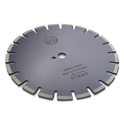Cuchilla de sierra de diamantes de grado industrial de 300-600 mm para corte de asfalto sinterización segmentada
