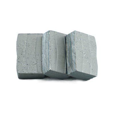Segmento de diamante de cuchillas múltiples para la máquina de corte italiana de alta frecuencia