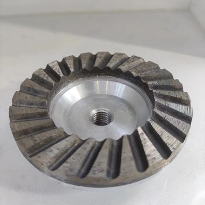 125mm Customizado OEM soporte de resina de diamantes llena de rueda de la taza para moler granito de mármol