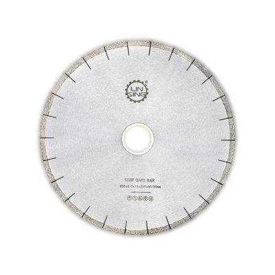 Herramientas de corte segmentadas de diamante de grado industrial D350MM para el corte de cuarcita silenciosa